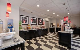 Hampton Inn And Suites Roanoke Airport/Valley View Mall